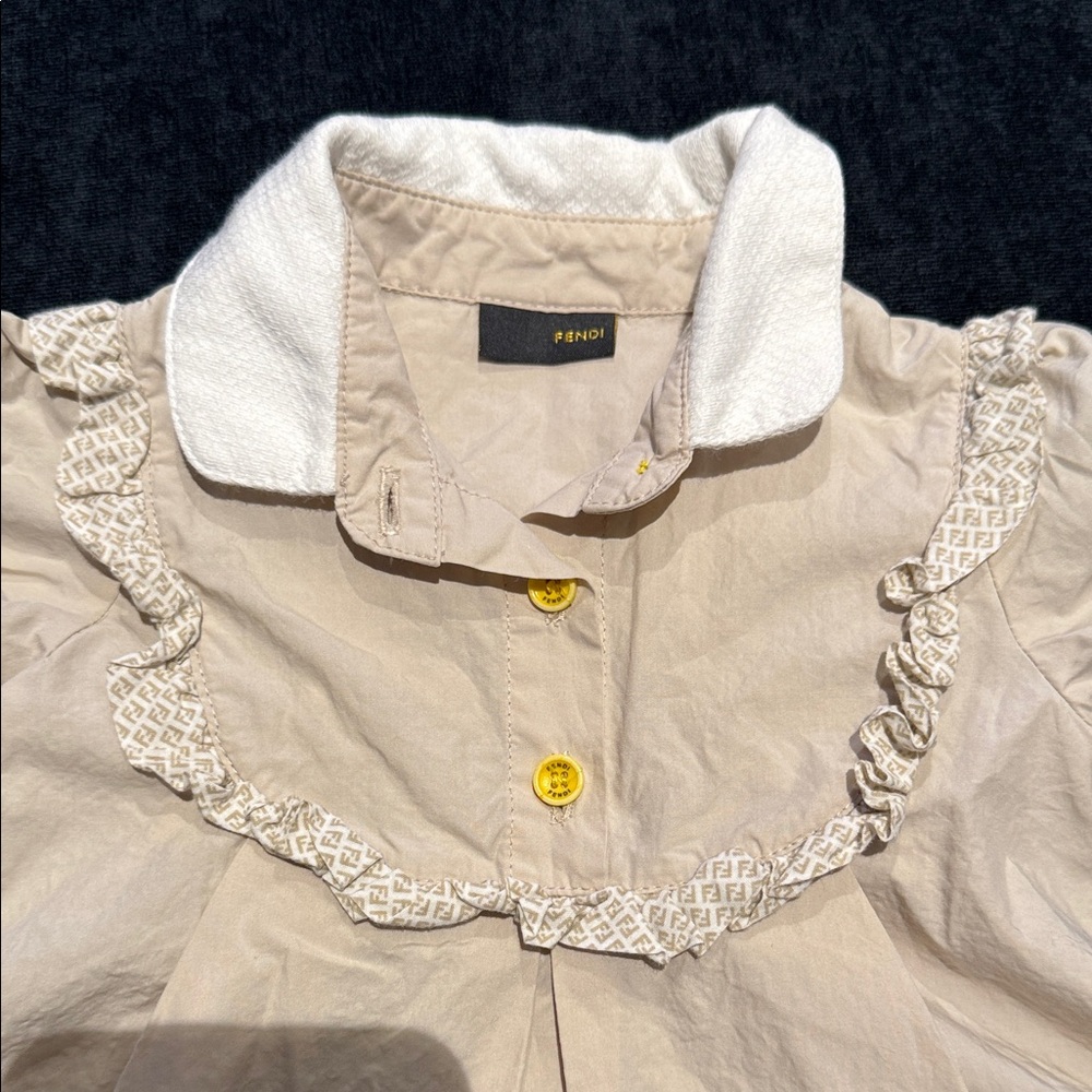 Fendi Beige Kids Dress with White Lace Trim - Picture 4 of 10